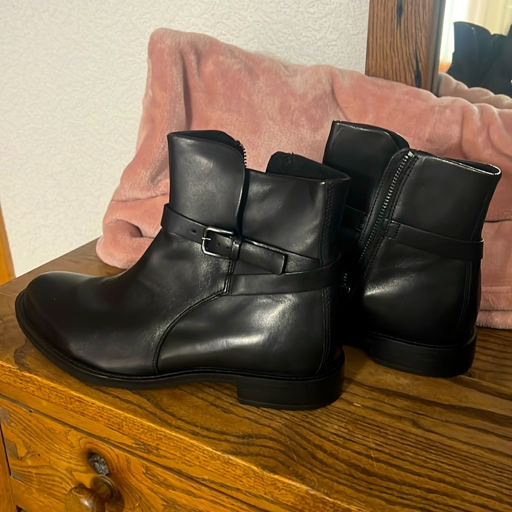 New ECCO boots